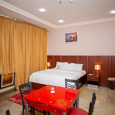 Swiss International Mabisel Port Harcourt Hotel Exterior photo