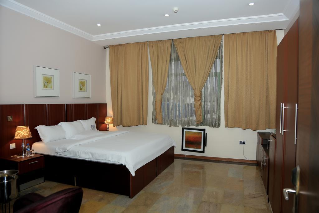 Swiss International Mabisel Port Harcourt Hotel Exterior photo