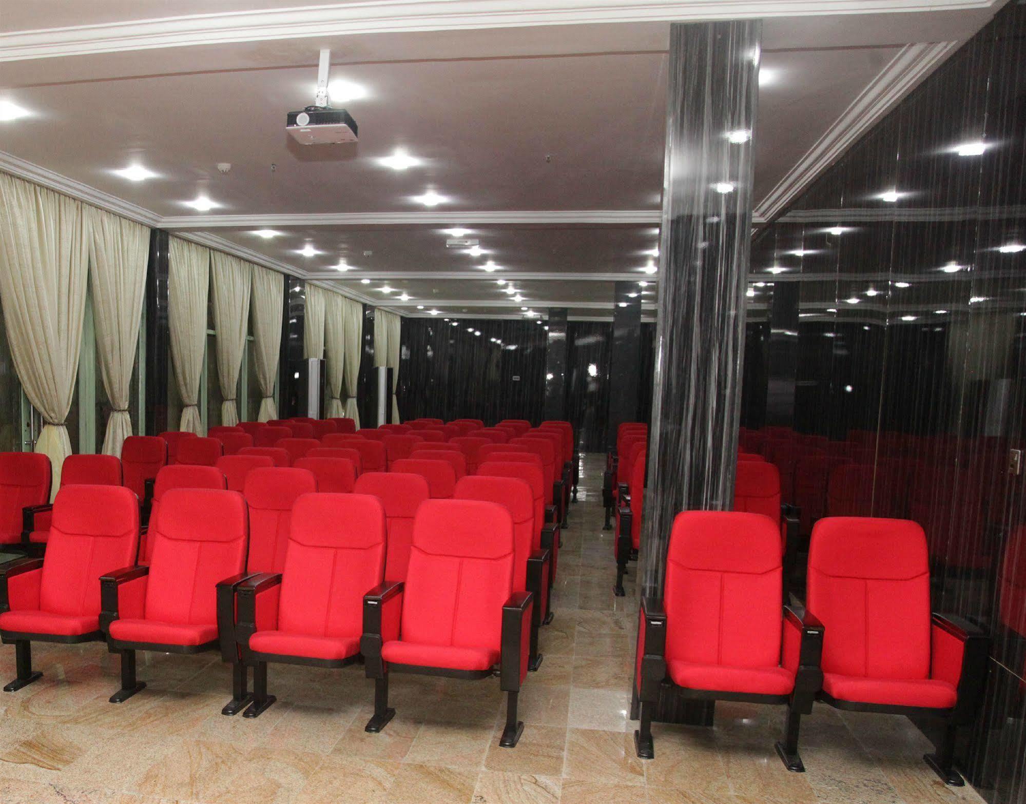 Swiss International Mabisel Port Harcourt Hotel Exterior photo